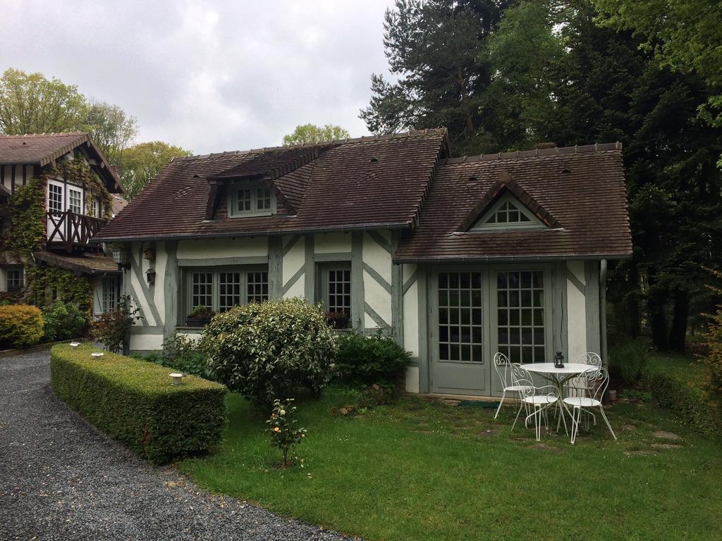 Domaine Du Vertbois La Haye-du-Theil Экстерьер фото