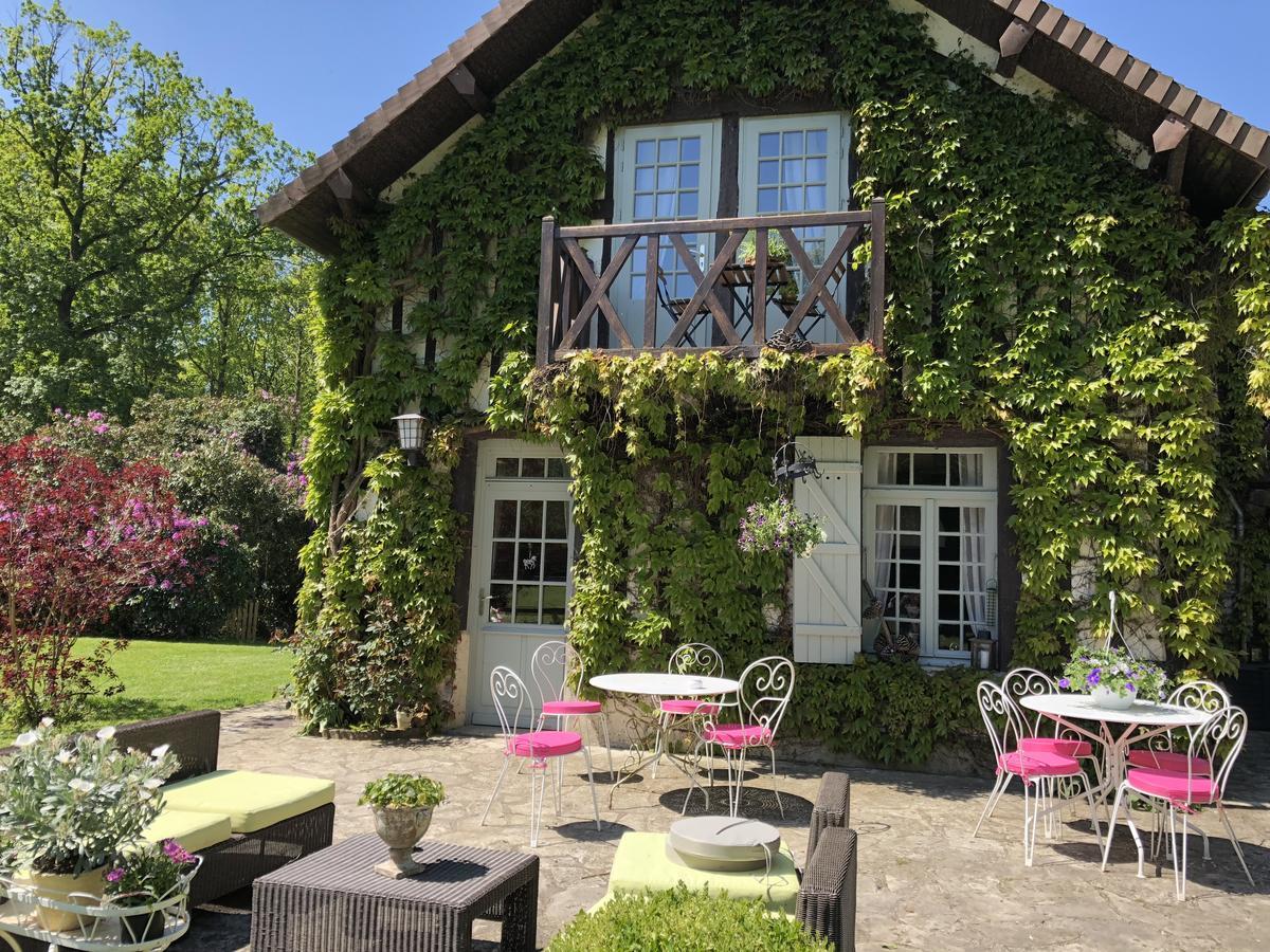 Domaine Du Vertbois La Haye-du-Theil Экстерьер фото